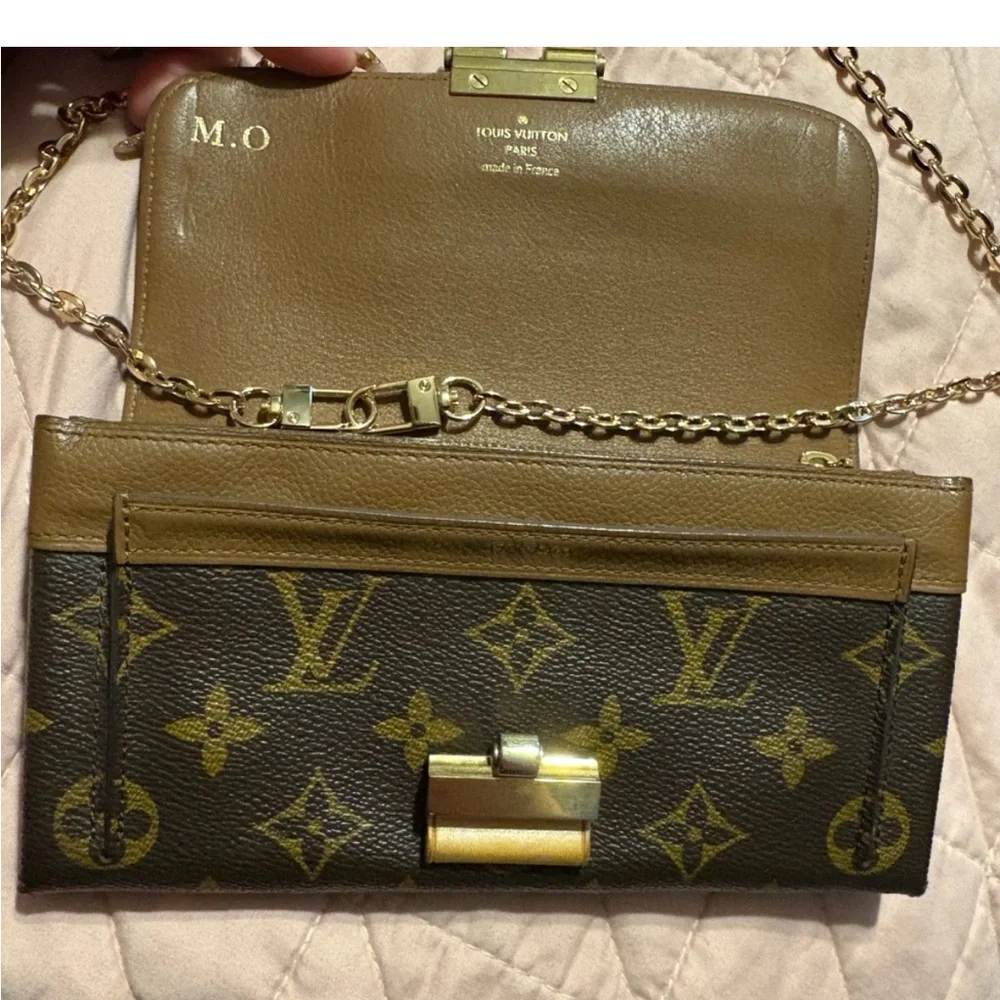Louis Vuitton Portefeiulle Elysee Long Wallet - crossbody - Gold clasp closure